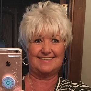 Meet your Posher, Gail